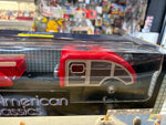 Motor Max American Classics 1950s Ford Pickup with Camper 1:24 Die Cast (New)