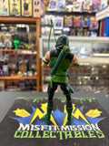 2011 DC Universe Classics Green Arrow Action Figure