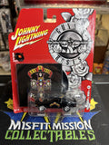 2005 Johnny Lightning Rock Art Guns N Roses 1971 Chevy Vega (New)