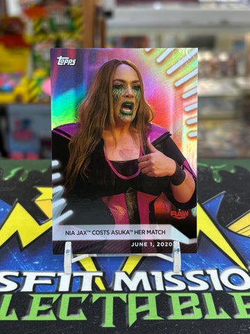 2021 Topps WWE Raw Rainbow Foil Nia Jax #22 Trading Card