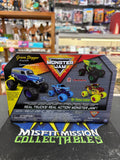 Spin Master Monster Jam Series 22 1:24 Grave Digger Truck (New)