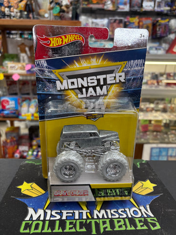 Hot Wheels Monster Jam 25 Silver Collection Grave Digger 1:64 Truck (New)