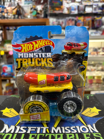 Hot Wheels Monster Trucks Fast Foodie Oscar Myer 1:64 Truck (New)