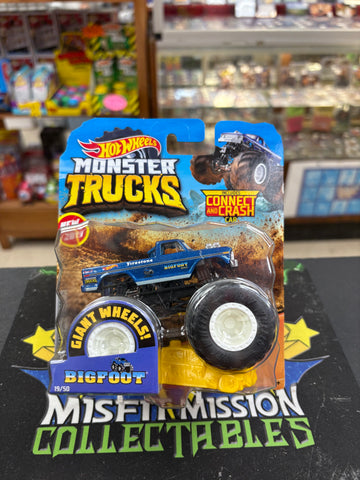 Hot Wheels Monster Trucks Giant Wheels Big Foot 1:64 Truck (New)