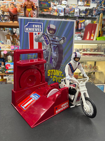 2019 King of The Stuntman Evel Knievel Stunt Cycle