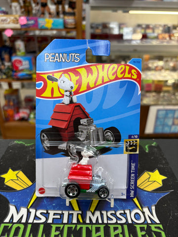 2021 Hot Wheels HW Screen Time Peanuts Snoopy (New)