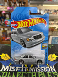 2020 Hot Wheels Factory Fresh Mercedes-Benz 500 E Car (New)