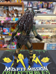 2010 Neca Predators Falconer Predator Figure
