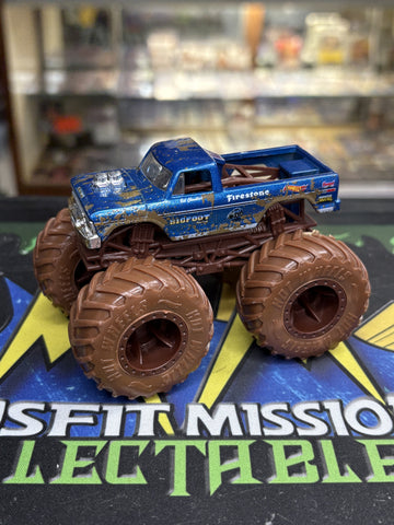 Hot Wheels Monster Jam 1:64 - 4x4 Muddy Bigfoot Monster Truck