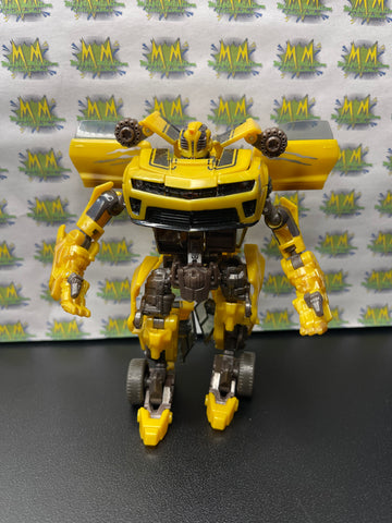 Transformers Hunt For The Decepticons Among The Ruins Bumblebee Figure