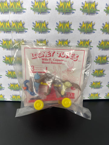 Vintage 1989 McDonalds Happy Meal Toy Looney Tunes Road Runner & Wile E Coyote (New)
