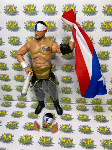 AEW Unrivaled Series 4 Santana #32