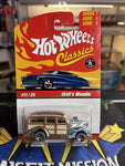 2005 Hot Wheel Classics Series 1 1940’s Woodie (New)