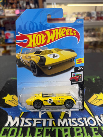 2017 Hot Wheels HW Roadsters Corvette Grand Sport Raodster Car (New)
