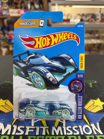 2015 Hot Wheels HW Glow Wheels 24 Ours Car (New)