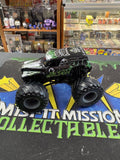 Spin Masters Monster Jam 1:64 Grave Digger Truck