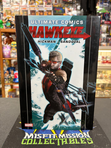 2012 Marvel Comics Ultimate Comics Hawkeye Graphic Novel