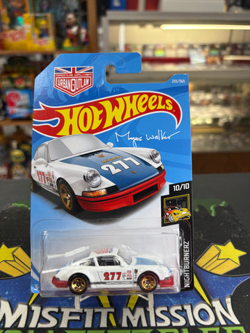 2017 Hot Wheels Nightburnerz ‘71 Porsche 911 Car (New)