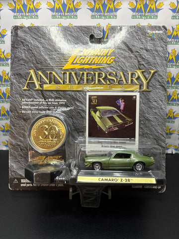 2000 Johnny Lightning 30th Anniversary Series Camaro Z-28 Car (New)