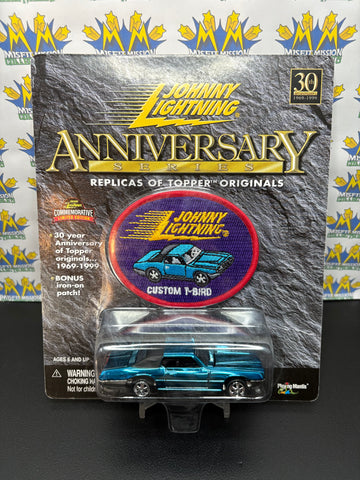 2000 Johnny Lightning 30th Anniversary Series Replica of Topper Originals Custom T-Bird Car (New)
