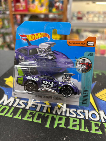 2015 Hot Wheels Tooned Dodge Charger Daytona Car Short Card (New)