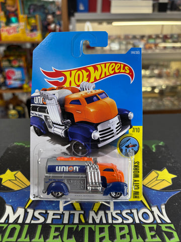 2015 Hot Wheels HW City Works Fast Gassin Car (New)