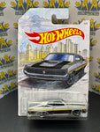 2018 Hot Wheels ‘70 Ford Torino Car (New)