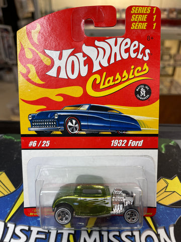 2005 Hot Wheels Classic Series 1 #6 Green 1932 Ford (New)