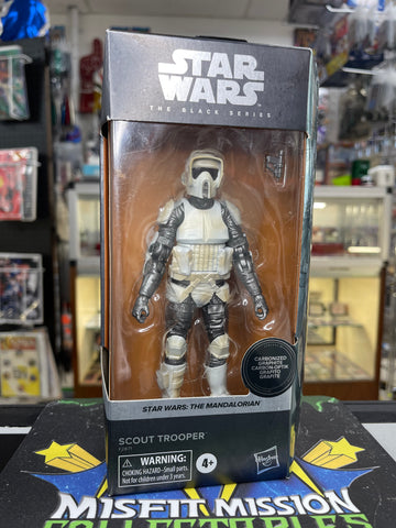 Star Wars Black Series The Mandalorian Carbonized Graphite Scout Trooper (New)