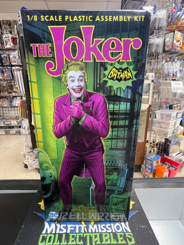 Moebius Models DC Batman The Joker 1/8 Scale Plastic Model Assembly Kit Part No.956