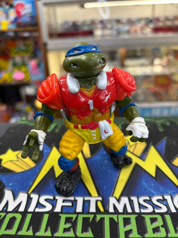 Vintage 1991 TMNT Teenage Mutant Ninja Turtles Sewer Sports All Stars TD Tossin’ Leo Figure