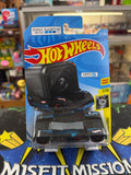 2017 Hot Wheels Go Pro Experimentors Zoom In Car (New)