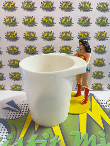 1988 Dc Comics Burger King Wonder Woman Cup and Cup Holder