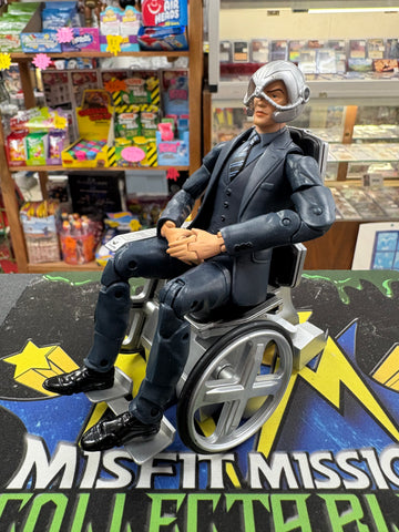 2000 Toy Biz Marvel Legends Professor Xavier Figure