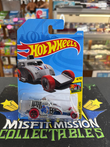2017 Hot Wheels HW Art Cars Altered Ego Car (New)