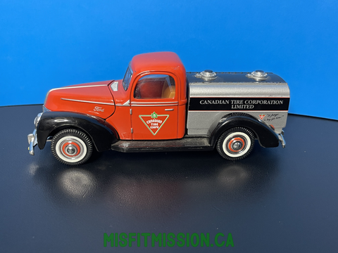 Golden Wheel Die cast Canadian Tire 1940 Ford Fuel Delivery Truck 1:24