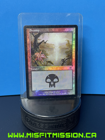 Magic the Gathering: Onslaught Black Swamp Land 341 Foil Dan Frazier
