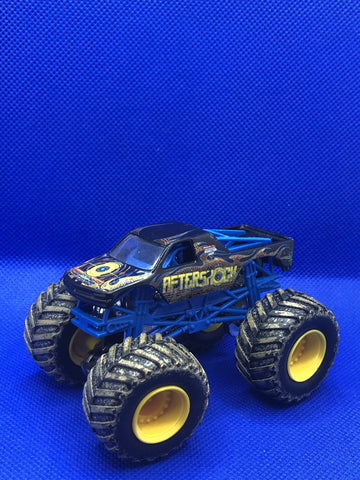 Hot Wheels Monster Jam Aftershock Muddy 1:64 - The Misfit Mission Collectables -Hot Wheels - Mattel - Monster Jam - -